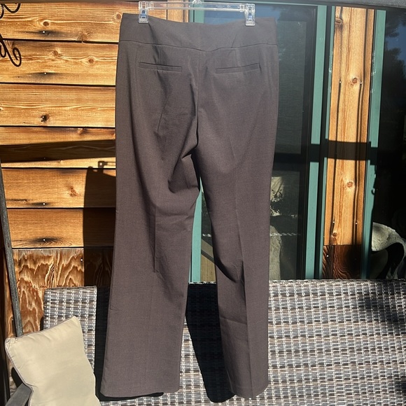 Kristin Davis Brown Business Pants, Size 10 - Picture 5 of 11